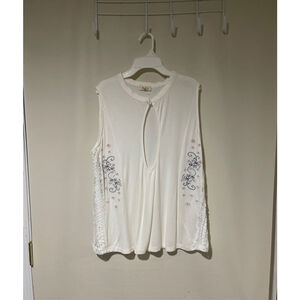 POL White Sleeveless Blouse with Blue Embroidery - Medium